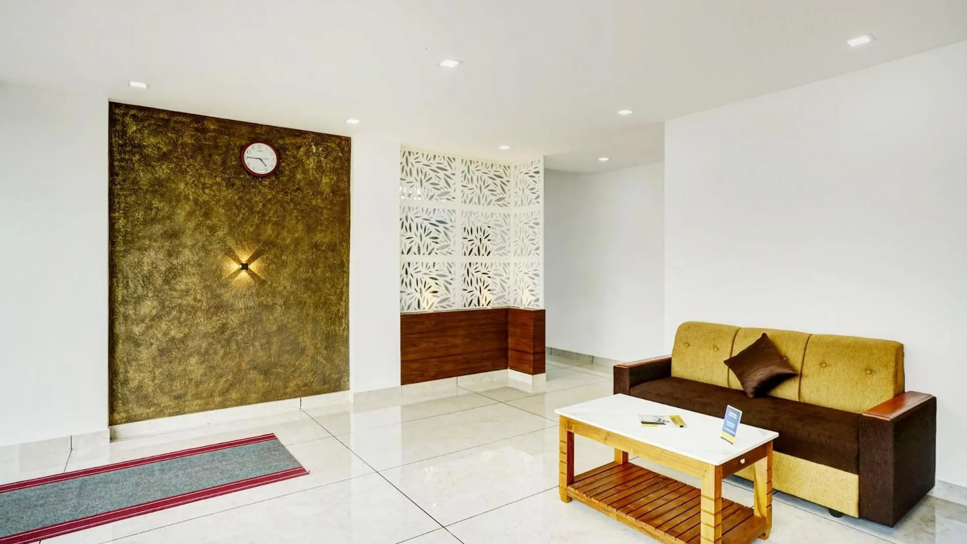 Hotel O Grand Parassini Pāppinisseri 3*,