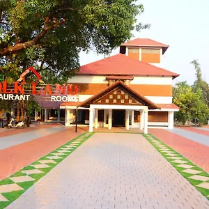 3* Hotel Ktdc Folk Land, Parassinikadavu