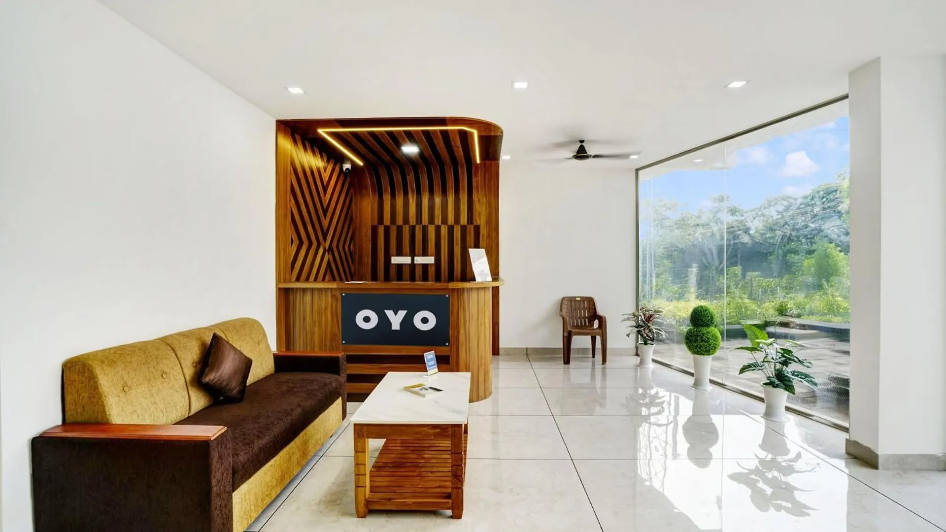 Hotel O Grand Parassini Pappinisseri
